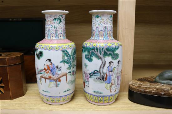 Two 19th century Chinese famille rose bottle vases 23cm high